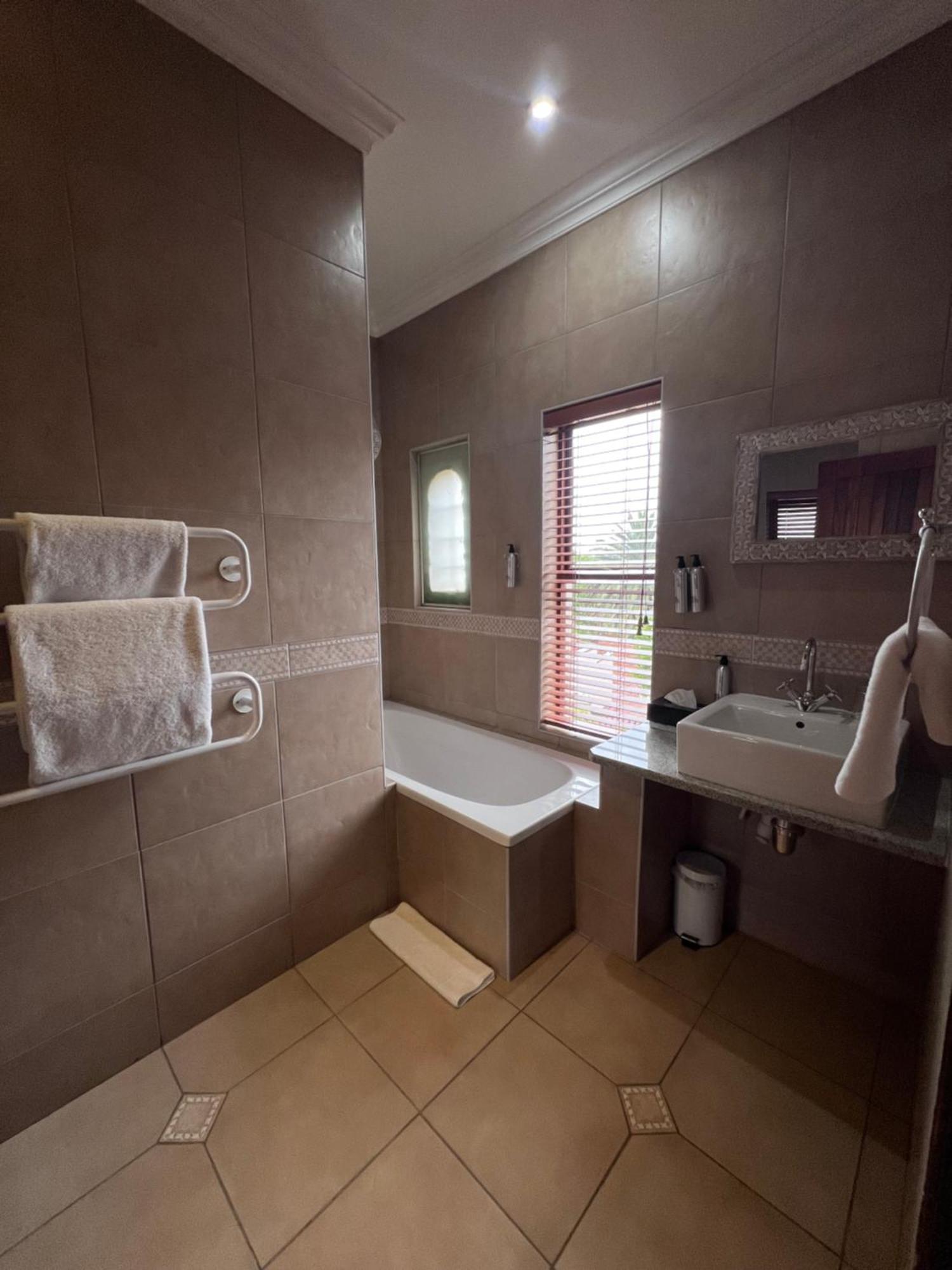 Bohemian - 5* Pretoria-Noord