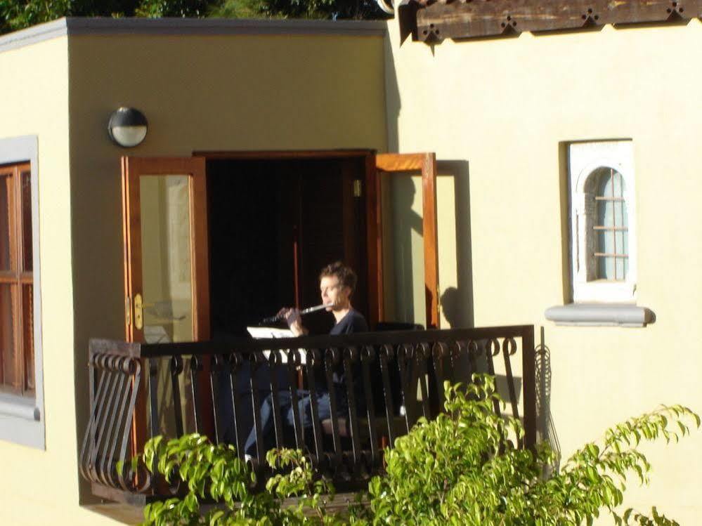Bohemian - Pretoria-Noord